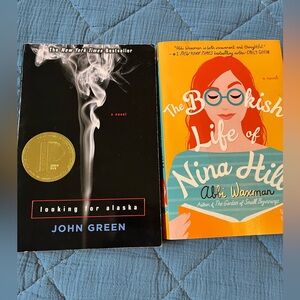 Set of two books Looking for Alaska and the Bookish life of Nina Hill